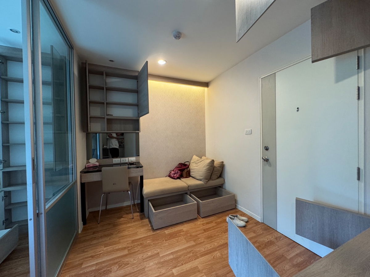 รูป ให้เช่าห้องใหญ่ 26ตรม คอนโดลุมพินี มิกซ์ เทพารักษ์🌻6,500/เดือน - รูปที่ 4/5