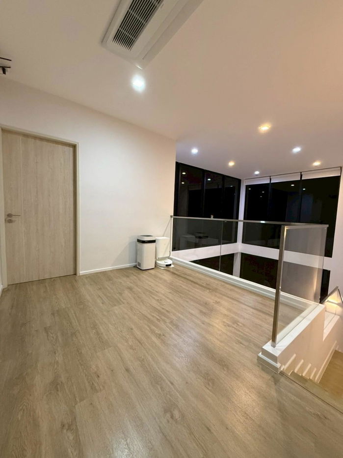 รูป ให้เช่าบ้านเดี่ยวหรู สไตล์โมเดิร์น บ้านใหญ่ 300 ตร.ม. เดินไปเดอะมอล์บางแคได้ “โครงการ THAWEE เพชรเกษม-กาญจนาภิเษก” - รูปที่ 12/20