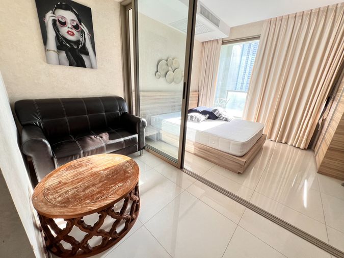 🐶 ⛵ Riviera Jomtien ⛵ 7F / Studio room >> THB14,000/month彡
