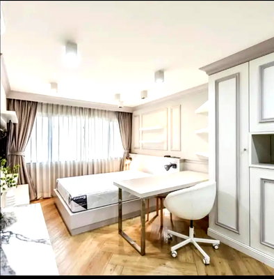 Condos for sale : Condo For Sell //  One Sathorn