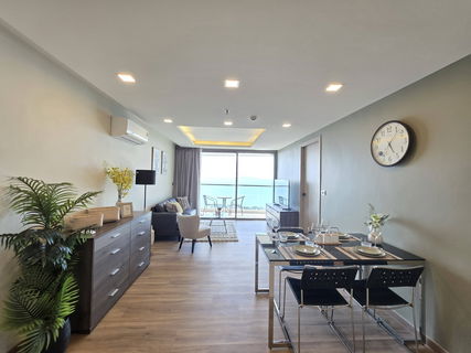 The Peak Towers Condominium for Sale Pratumnak Hill Pattaya