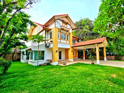 Houses for sale The Crystal SB : For sale:Laddarom Village,Ratchaphruek-Pinklao,Taling Chan, newly renovated house, next to the main road, 125.2 sq m., 265 sq m.