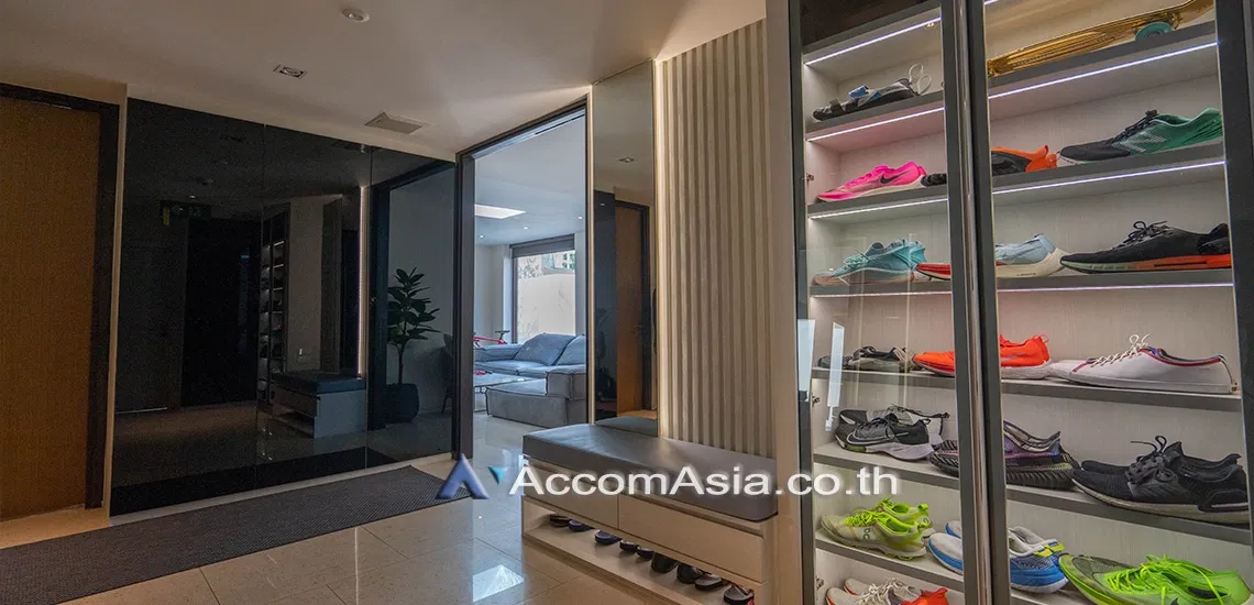 รูป 🔼🔽 AccomA 📩 Private Swimming Pool,Triplex 3 BR Condominium @Baan Lux Sathorn (AA13510) - รูปที่ 12/18