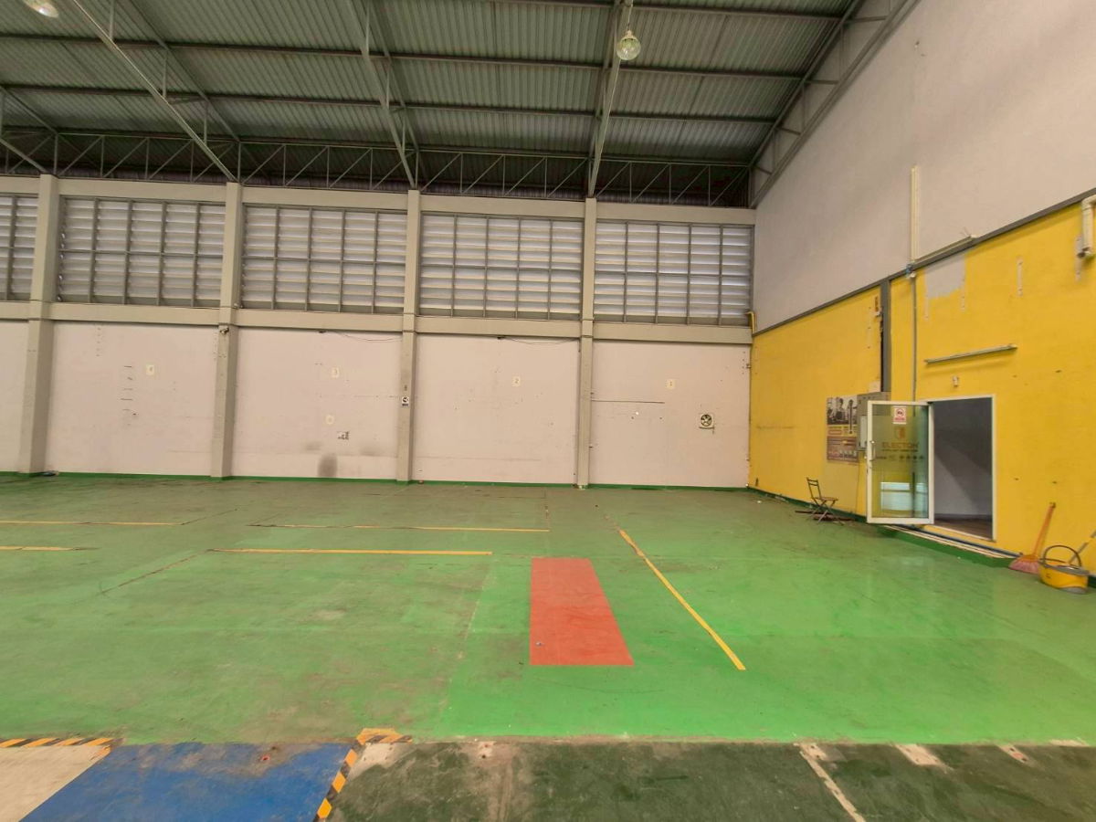 รูป ให้เช่า โรงงานขนาด1ไร่ พร้อมออฟฟิศ3ชั้น พื้นที่ใช้สอย 600 ตรม. โกดังพื้นที่ใช้สอย 750 ตรม. ติดถนนใหญ่ เส้นสาย4 เพียง500เมตร - รูปที่ 3/14
