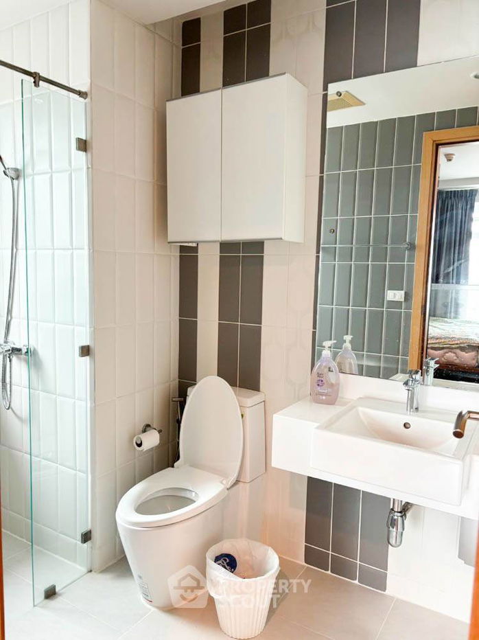 รูป คอนโด 2-ห้องนอน ที่ เซอร์เคิล คอนโดมิเนียม ใกล้ MRT เพชรบุรี (ID 2531638) - รูปที่ 8/9