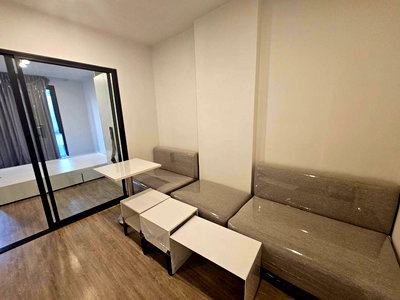Condos for sale : Blue Sukhumvit 89, a new condominium with outstanding features, spacious rooms, and close to BTS On Nut and BTS Bang Chak (500 meters).