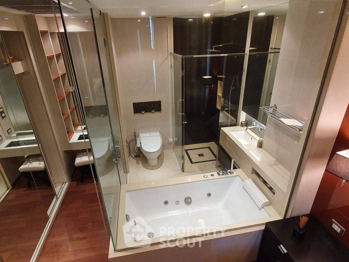 รูป คอนโด 1-ห้องนอน ที่ ดิ แอดเดรส สุขุมวิท 28 ใกล้ BTS พร้อมพงษ์ (ID 2532047) - รูปที่ 10/11