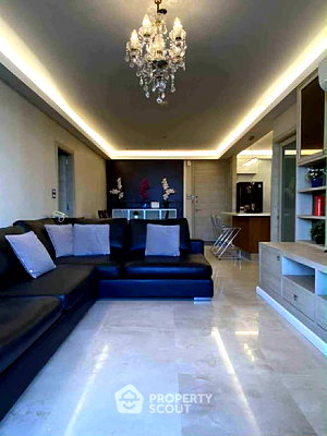 คอนโดให้เช่า : คอนโด 2-ห้องนอน ที่ สีลมแกรนด์เทอเรส คอนโดมิเนียม ใกล้ BTS ศาลาแดง (ID 2504639)