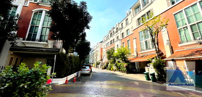 Houses for rent J Avenue Thonglor : 🔼🔽 AccomA 📩  4 BR House @Baan Klang Krung Thonglor (AA41878)