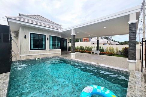[920601001-829] Villa Town Hua Hin 88, Brand New Pool Villa, 3 Bed 2 Bath For Rent