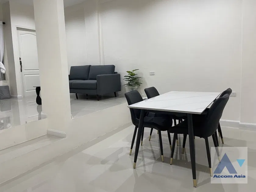 รูป 🔼🔽 AccomA 📩 3 BR Townhouse in Suan Luang (AA43093) - รูปที่ 5/20