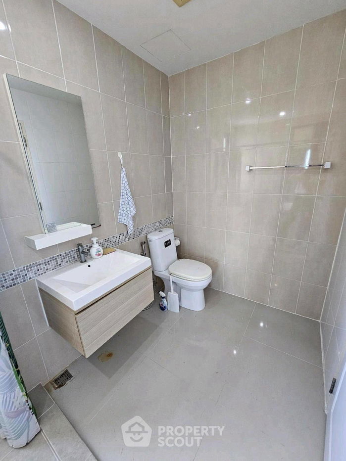 รูป คอนโด 2-ห้องนอน ที่ เอส วัน พระราม 9 ใน สวนหลวง (ID 2448800) - รูปที่ 9/15