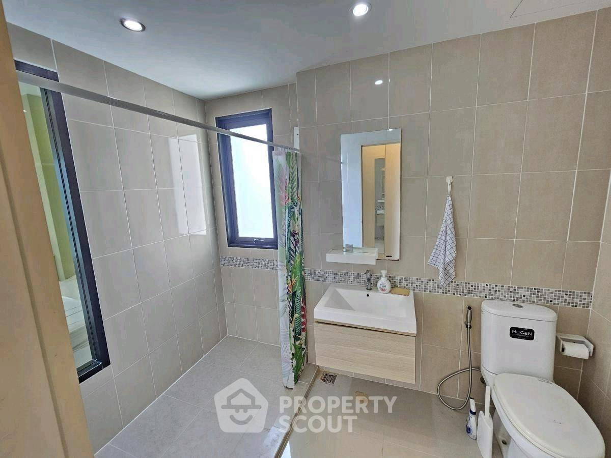 รูป คอนโด 2-ห้องนอน ที่ เอส วัน พระราม 9 ใน สวนหลวง (ID 2448800) - รูปที่ 14/15