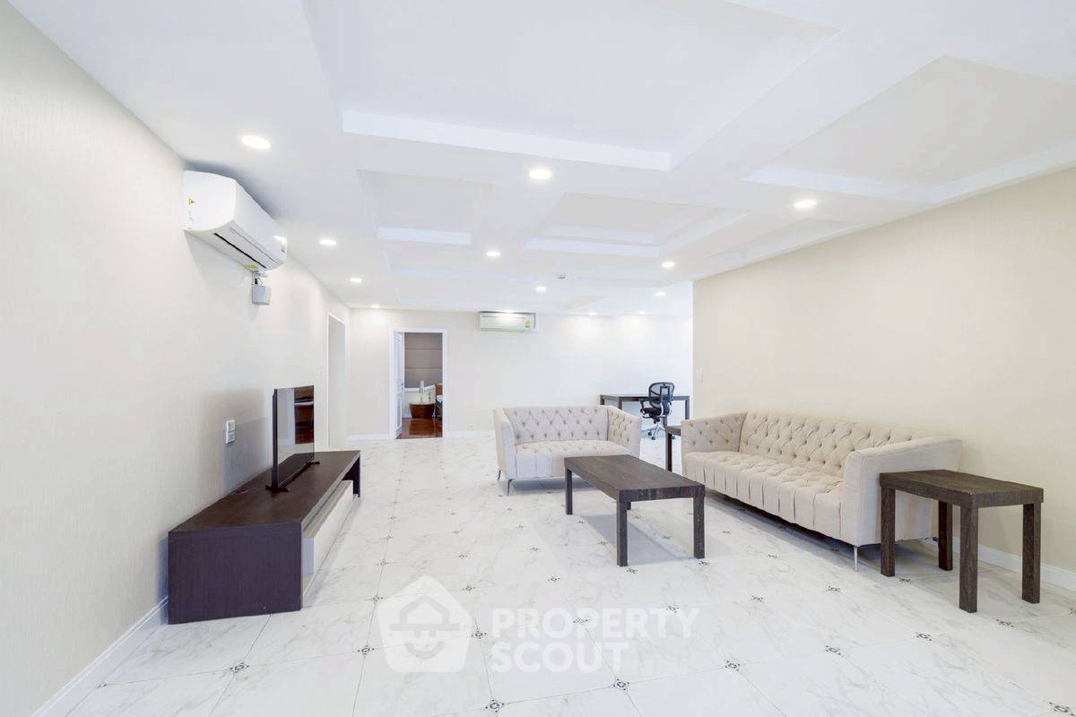 รูป คอนโด 3-ห้องนอน ที่ เพรสซิเดนท์ ปาร์ค คอนโดมิเนี่ยม ใกล้ MRT ศูนย์การประชุมแห่งชาติสิริกิติ์ (ID 2534832) - รูปที่ 2/16