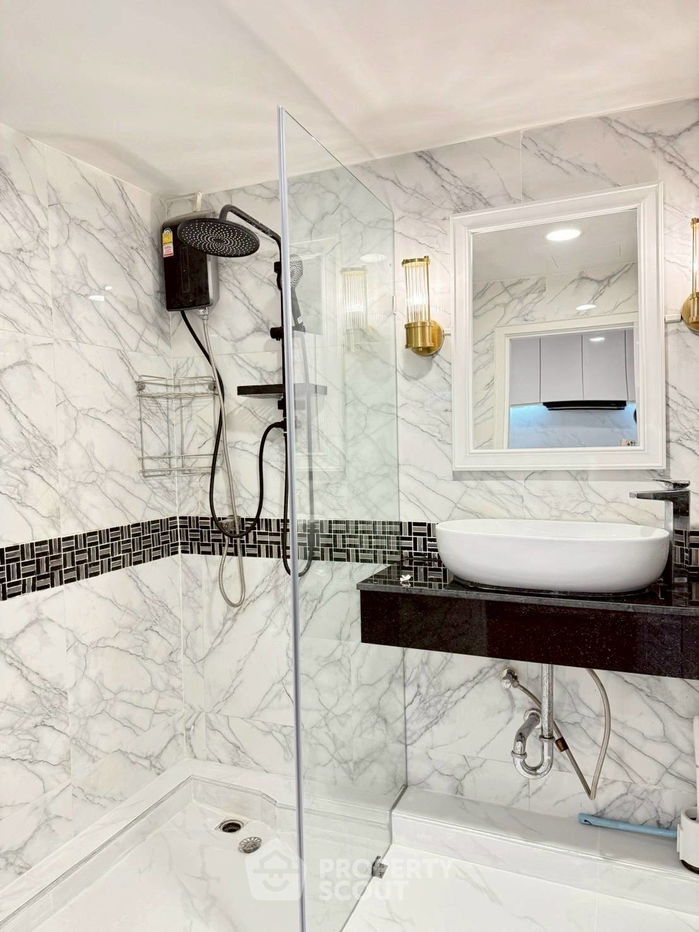 รูป คอนโด 1-ห้องนอน ที่ ศุภาลัย เพลส สุขุมวิท 39 ใกล้ BTS พร้อมพงษ์ (ID 2420658) - รูปที่ 18/19