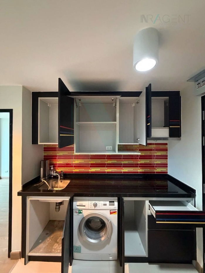 picture For Rent Condo CHATEAU IN TOWN RATCHADA 20-2 Building 1, Floor 8,1 bed room, Room size 32.5 sqm - 2/8