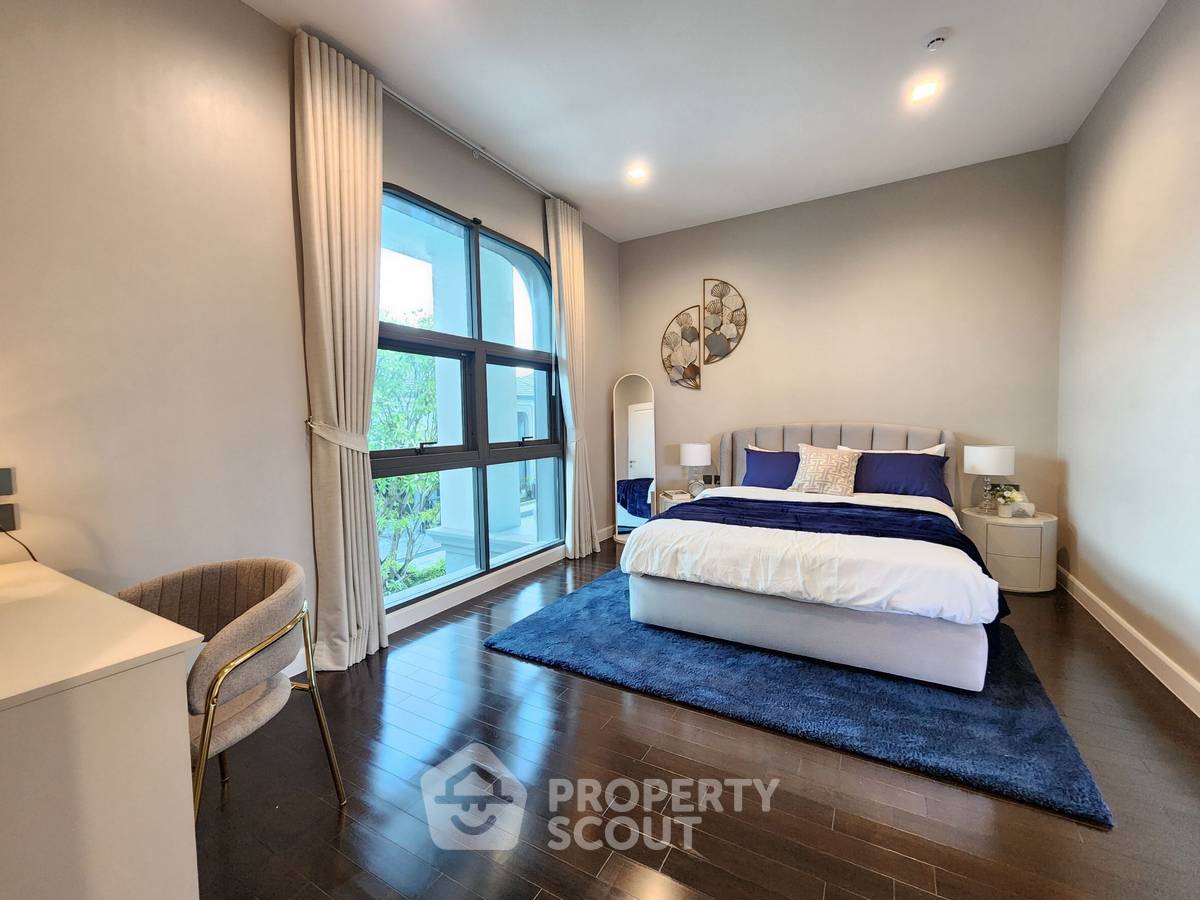 รูป บ้าน 5-ห้องนอน ที่ แกรนด์ บางกอก บูเลอวาร์ด สุขุมวิท – ศรีนครินทร์ ใกล้ ลาซาล (ID 2534653) - รูปที่ 10/13