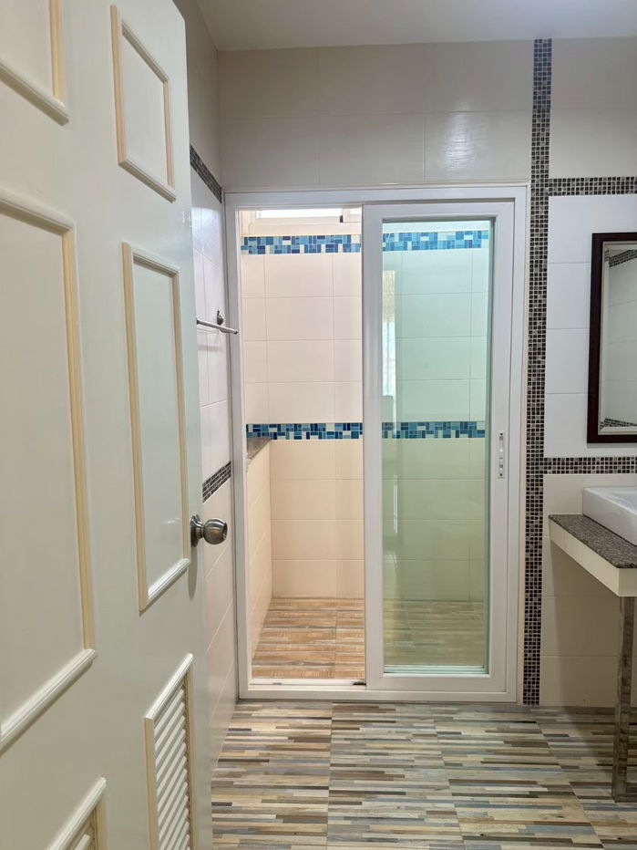 รูป ด่วน! ขายบ้านเดี่ยว 2 ชั้น หมู่บ้านวริศราโฮม ทำเลดี ใกล้สนามบินอู่ตะเภา ใกล้ตลาดบ้านฉาง - รูปที่ 14/21