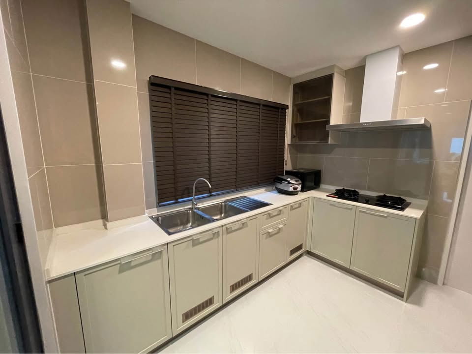 รูป P0427 ให้เช่า บ้านเดี่ยว The City Bangna 3 (หลังติดสวน) บ้านหรูทำเลบางนา ใกล้สวน บรรยากาศสงบ เป็นส่วนตัว ตกแต่งครบ พร้อมเข้าอยู่ - รูปที่ 18/20