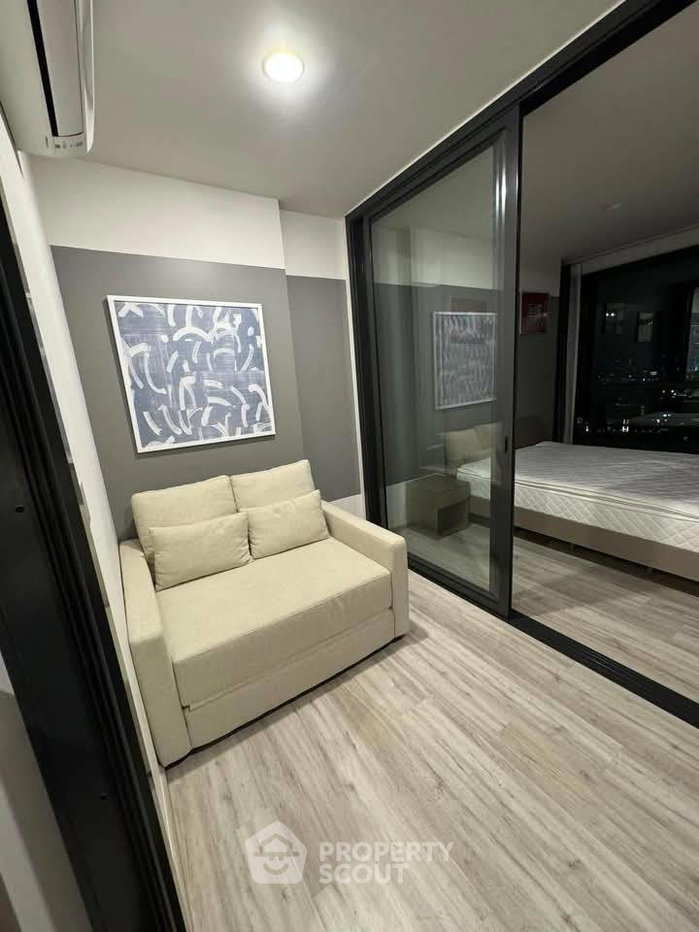 รูป คอนโด 1 ห้องนอน ชั้นสูง ที่ XT ห้วยขวาง ใกล้ MRT ห้วยขวาง 100 ม. (ID 1999634) - รูปที่ 1/7