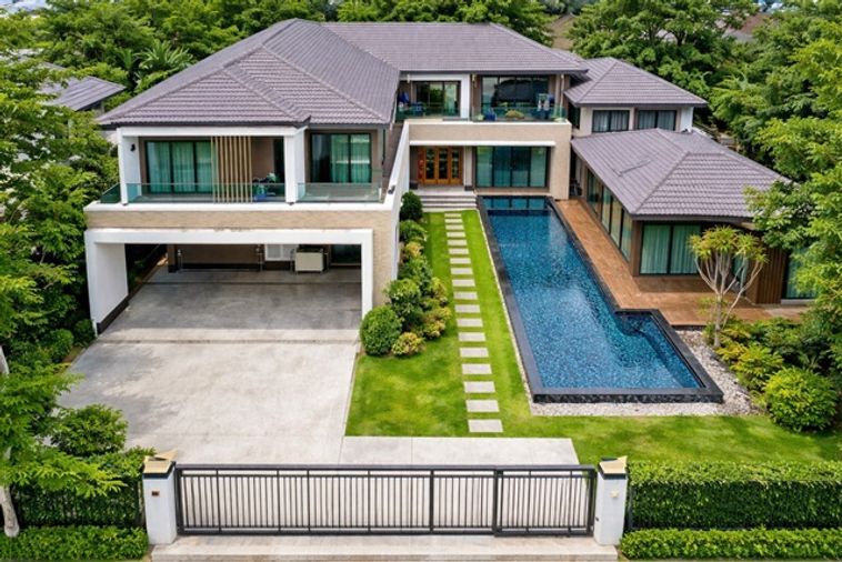 ใกล้เจโม นิคมอัญธานี800 ม. ลดพิเศษ 50% วงแหวนอ่อนนุช คฤหาสน์ 526 ตร.ม. 205ตร.วา. 5นอน 6น้ำ เฟอร์ครบ บางนา สวนหลวง สนามบินสุวรรณภูมิ 5กม.