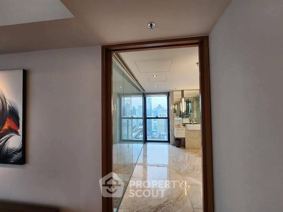 picture 4-BR Condo at The Met Sathorn near BTS Chong Nonsi (ID 2535678) - 21/25