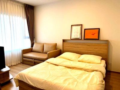 Condos for rent : Life Rama 4 -                 Asoke