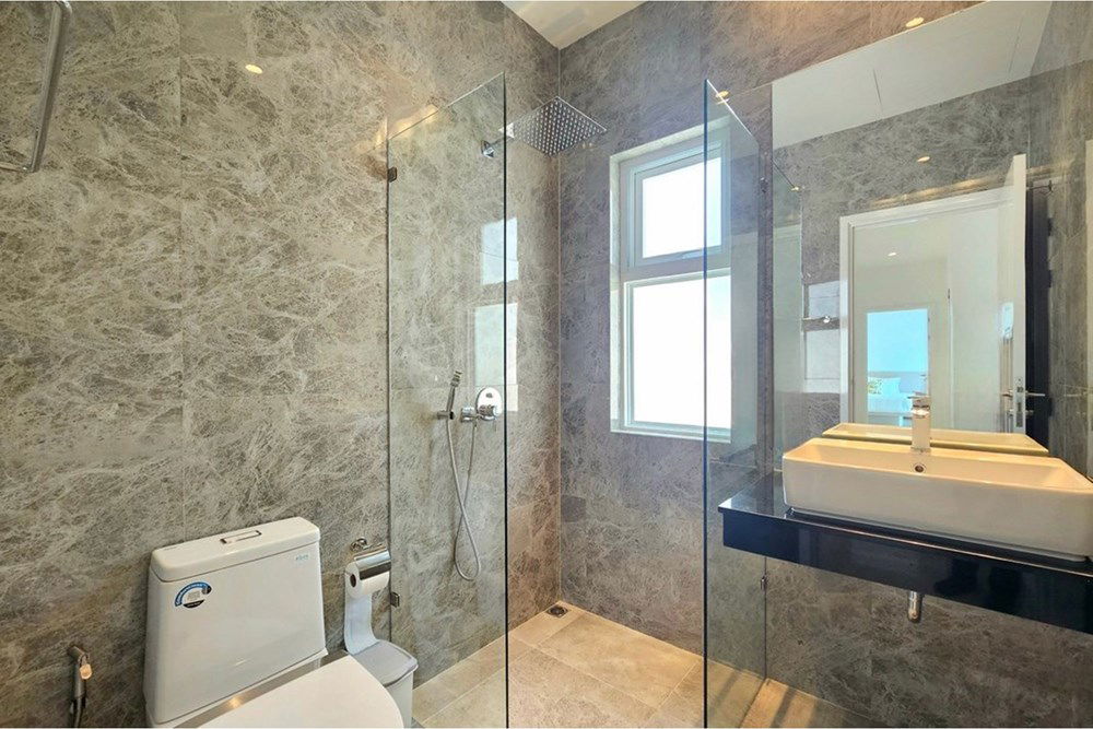 รูป [920601001-833] อาเรีย 1 วิลล่าพร้อมสระว่ายน้ำส่วนตัว 3 ห้องนอน 3 ห้องน้ำ ให้เช่าในหัวหิน 88 - รูปที่ 42/43