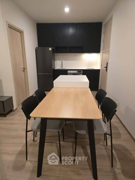 picture 2-BR Condo at Nue District R9 near MRT Phra Ram 9 (ID 2532904) - 2/15