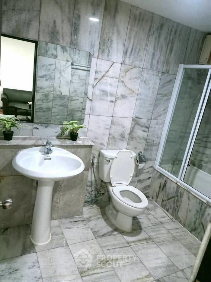 รูป คอนโด 1 ห้องนอน The Waterford Park Sukhumvit 53 ใกล้ BTS Thong Lor (ID 2431803) - รูปที่ 7/12
