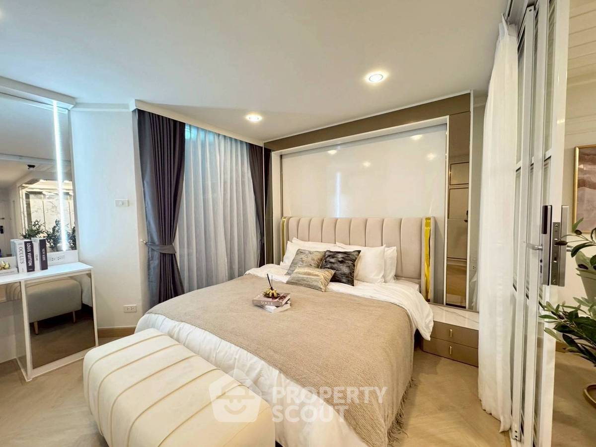 picture 1-BR Condo at Supalai Place Sukhumvit 39 near BTS Phrom Phong (ID 2420658) - 6/19