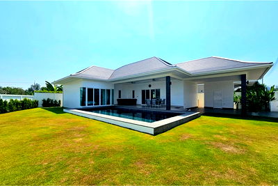 Houses for rent Hua Hin Prachaubkirikhan : [920601001-833] Aria 1, Modern Pool Villa, 3 Bed 3 Bath in Hua Hin 88 For Rent