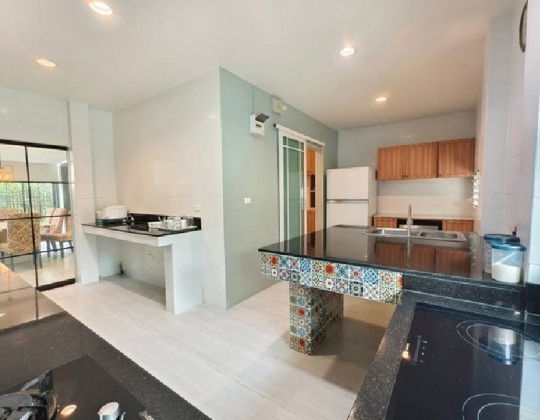 รูป ให้เช่าบ้านเดี่ยว 2 ชั้น หมู่บ้านมัณฑนา พระราม 9 ศรีนครินทร์ ซอยกรุงเทพกรีฑา 7 เฟอร์นิเจอร์ครบ / แอร์ทั้งหลัง 9 เครื่อง / อยู่อาศัย - รูปที่ 7/21