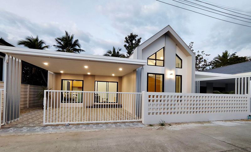 รูป ขาย บ้านสารภี – ใกล้การไฟฟ้า บ้านสร้างใหม่สไตล์นอร์ดิก เหลือหลังสุดท้าย (ID:725HS) - รูปที่ 1/18