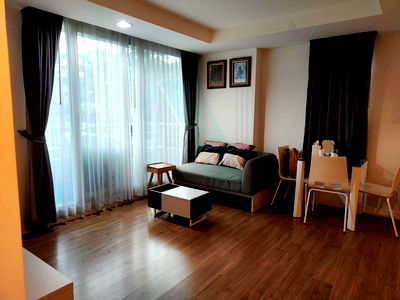 คอนโดให้เช่า : ให้เช่าคอนโด เดอะ คริส รัชดา 17 อาคาร 1 ชั้น 2 2 ห้องนอน ขนาด 45 ตรม ใกล้ บิ๊กซี  เอ็กซ์ตร้า รัชดา