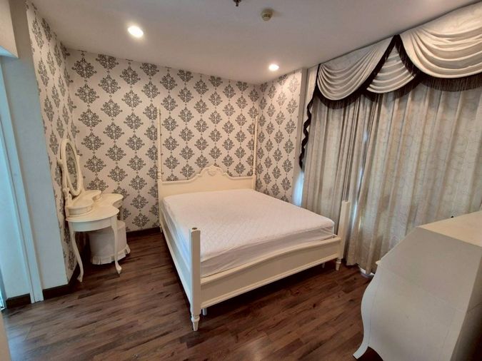 Q House Sathorn (คิว เฮ้าส์ คอนโด สาทร) (2bed2bath 67sqm)