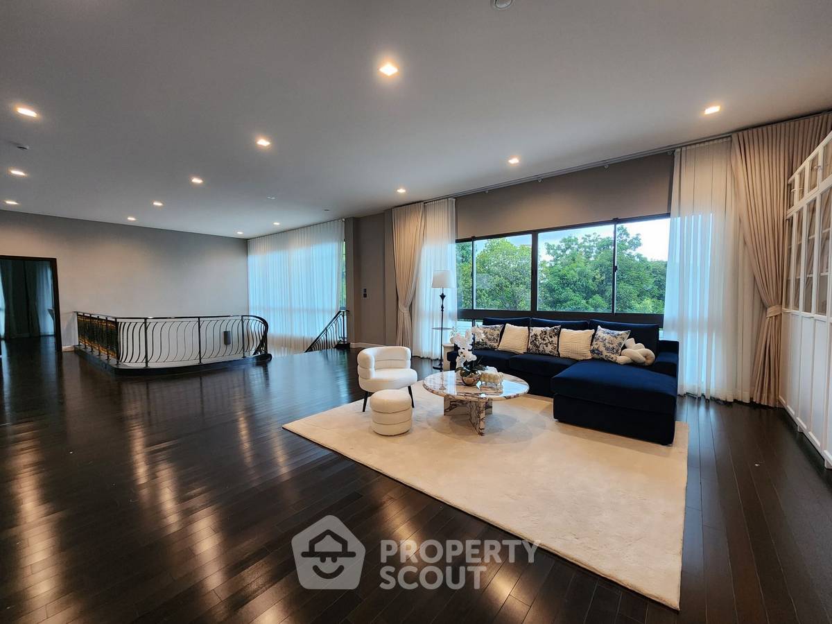 รูป บ้าน 5-ห้องนอน ที่ แกรนด์ บางกอก บูเลอวาร์ด สุขุมวิท – ศรีนครินทร์ ใกล้ ลาซาล (ID 2534653) - รูปที่ 7/13