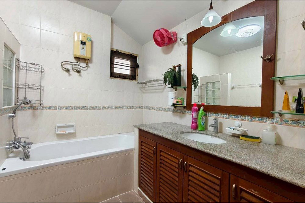 รูป [920611001-449] บ้านพร้อมอยู่ ใกล้โรงเรียนนานาชาติ - รูปที่ 21/27