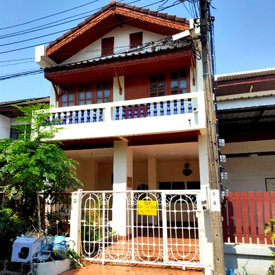 Townhouses for rent Bang Chan Industrial Estate : House for rent Thepphana Village