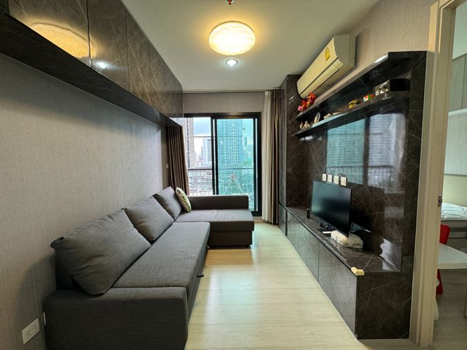 ลงทุนหรืออยู่เองก็คุ้ม! Life Asoke 2 ห้องนอน ใกล้รถไฟฟ้า