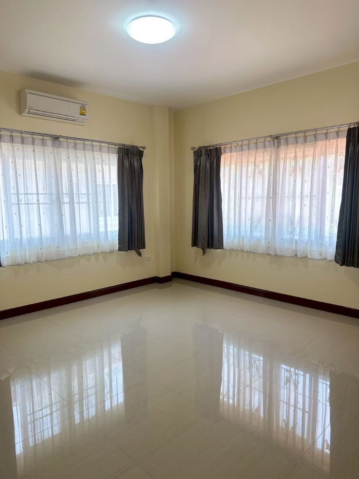 รูป ด่วน! ขายบ้านเดี่ยว 2 ชั้น หมู่บ้านวริศราโฮม ทำเลดี ใกล้สนามบินอู่ตะเภา ใกล้ตลาดบ้านฉาง - รูปที่ 12/21