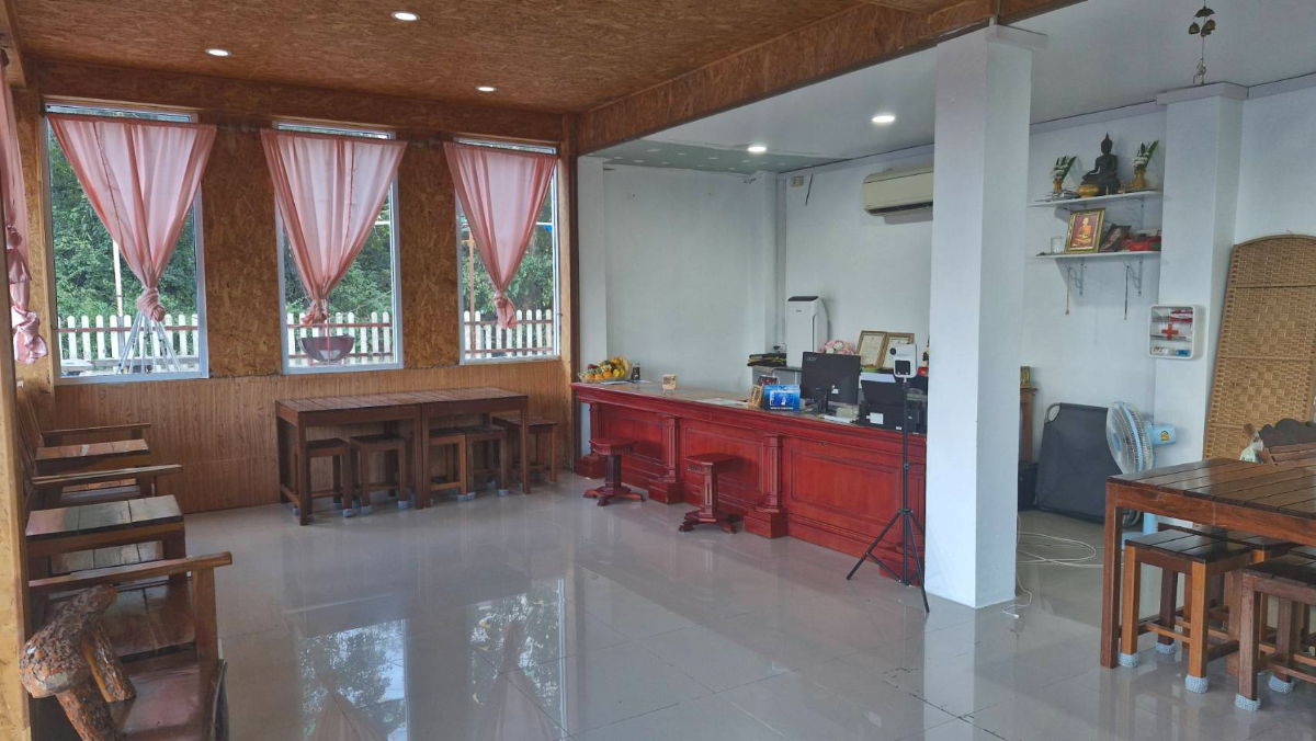 รูป ขายด่วน โรงแรม 3 ชั้น พร้อมที่ดิน 1- 1-48 ไร่ 720ตร.ม 22 ห้อง พร้อมบ้านอีก 1 หลัง - รูปที่ 7/10