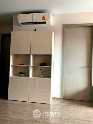 คอนโดให้เช่า : คอนโด 2-ห้องนอน ที่ ริทึ่ม เอกมัย ใกล้ BTS เอกมัย (ID 825518)