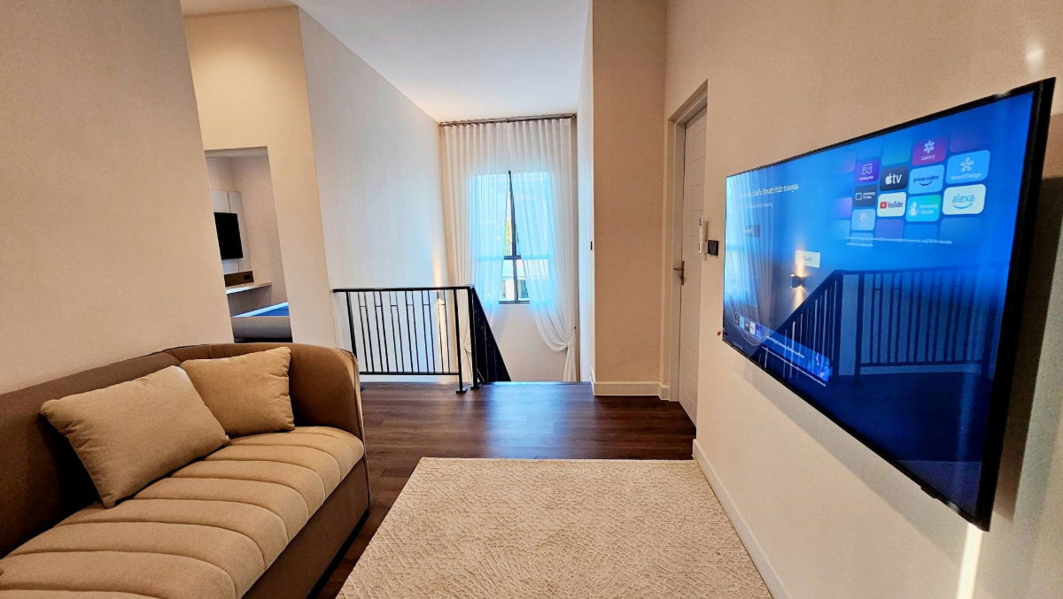 picture AB05915 - Bangkok Boulevard Bangna KM.5 - 6/13