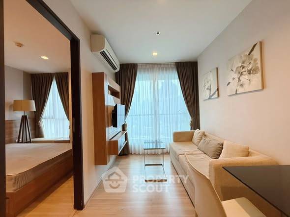 รูป คอนโด 1-ห้องนอน ที่ ริธึ่ม สาทร ใกล้ BTS สะพานตากสิน (ID 2537435) - รูปที่ 1/21