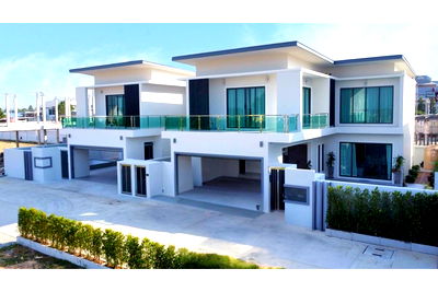 Houses for sale Toongklom-Taman Road : [920311028-257] JIN VILLGE