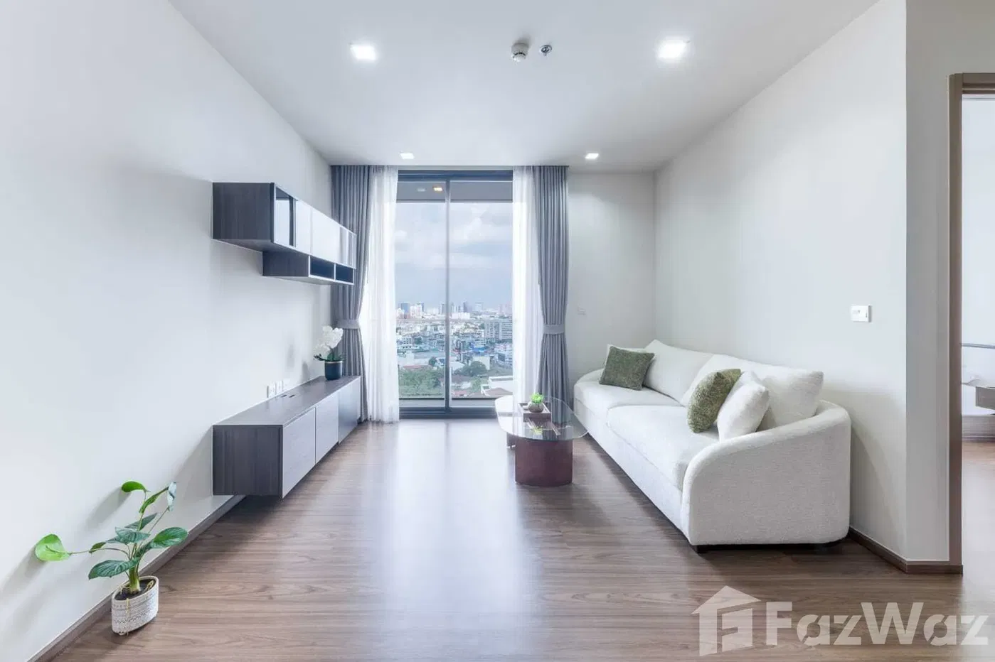 picture - 5971728 - 1/9