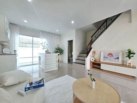 ขายทาวน์โฮม 3 ชั้น เดอะ เบทโต้ เอกชัย–กัลปพฤกษ์