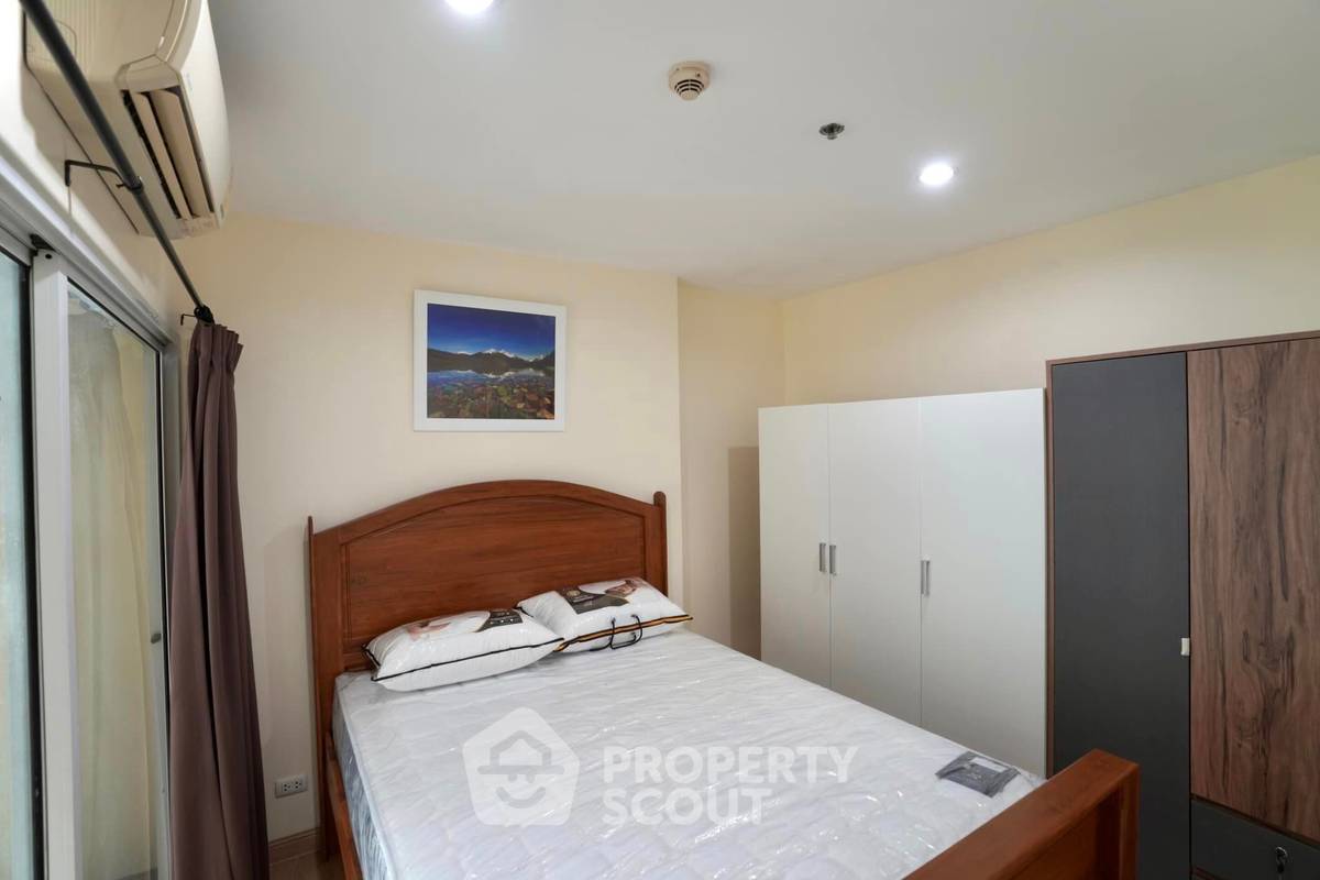 picture 1-BR Condo at Sym Vibha-Ladprao Condominium near BTS Mo Chit (ID 1465210) - 1/9