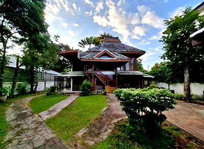 Houses for sale Chiang Mai Provincial Government Offices : Beautiful Teakwood for sale ! Near Nis international school,